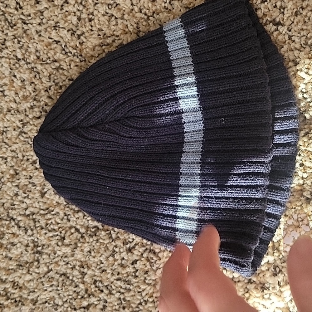 Beanie reversible - Picture 2 of 3